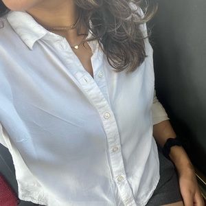 white shirt women